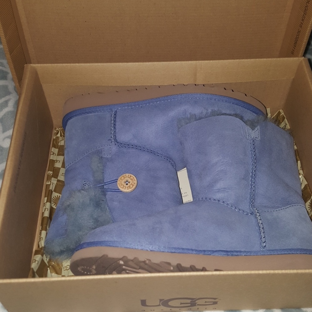 Ugg